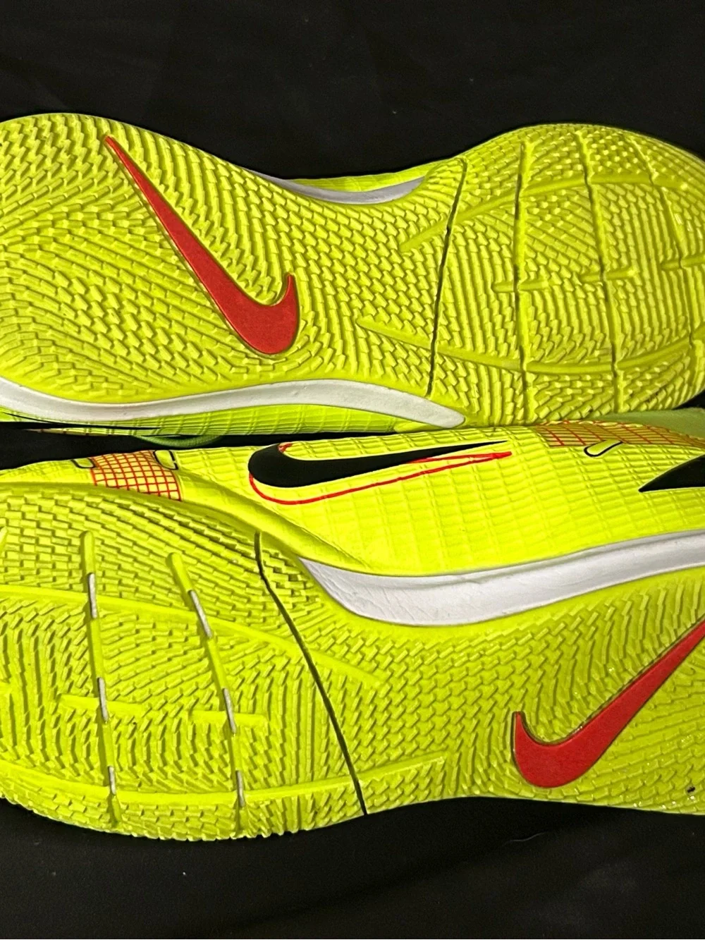 Nike Mercurial Superfly 8 Academy Ic Volt-Black-B Crimson Sz 7.5 CV0847-760